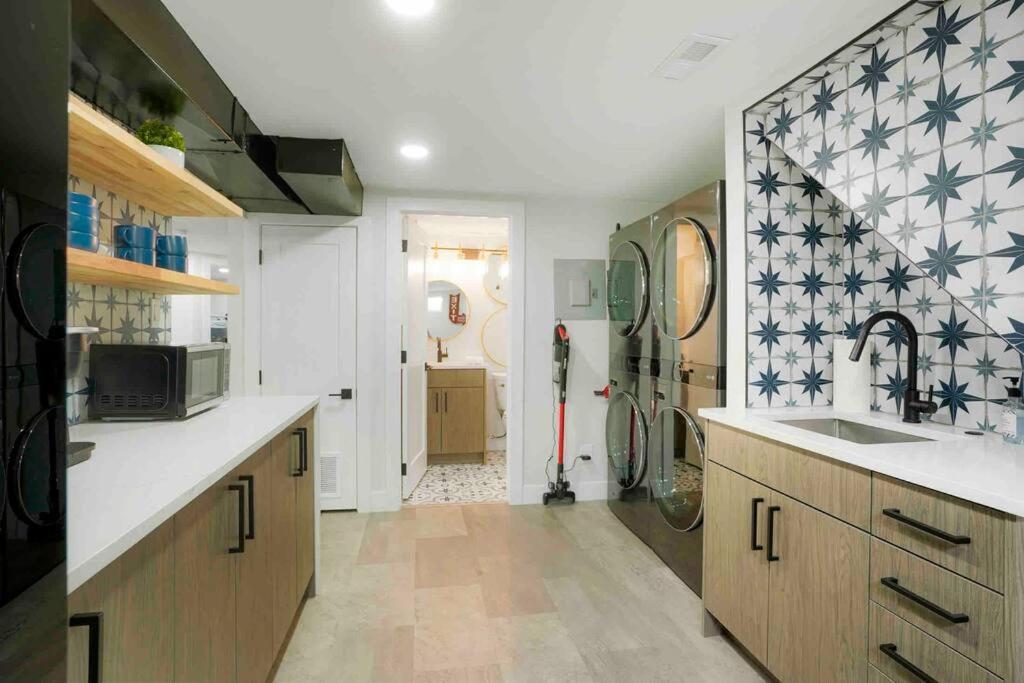 Villa Sleeps 16 - 15 Min/Downtown, 10 Min/Medical Center Aurora Exterior foto